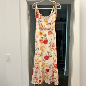 Floral maxi sundress with bow sleeves